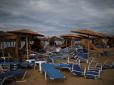 У тому числі росіяни: Туристи стали жертвами шторму в Греції (відео)