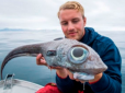 Незважаючи на потворну зовнішність: Норвежець зловив рибу-химеру і з'їв її