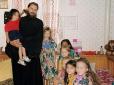 Скрепно-духовне: Священика РПЦ підозрюють у зґвалтуванні семи усиновлених дітей