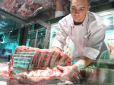 Хіти тижня. Корисний лайфхак: Як відрізнити натуральне м'ясо від накачаного хімією за 30 секунд (фото)
