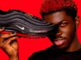Кросівки з людською кров'ю: Nike судиться через 