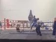 Хук був просто вбивчим: Боксер-важковаговик нокаутував суперника на 15-й секунді (відео)