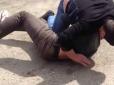 Не давав проїхати: На Дніпропетровщині п'яний водій забив пішохода ногами до смерті