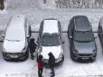 Замітає: Як правильно очистити автомобіль від снігу, щоб не завдати непотрібної шкоди