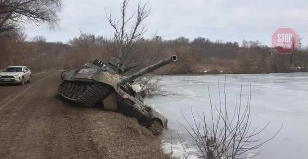 знищений російський танк