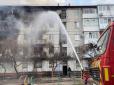 Унаслідок обстрілу окупантами Сєвєродонецька загорілися багатоповерхівки (відео)