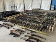 Перехопили велику партію: США передали Україні трофейну іранську зброю