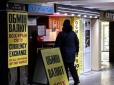 Дякувати Трампу: НБУ зміцнив гривню щодо долара до максимуму з вересня 2024 року