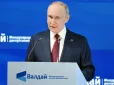 Із розшарпаного набору заяв Путіна відчувається, що він зараз застряг на роздоріжжі, у процесі вибору рішення, - Голобуцький