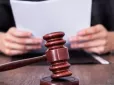 Чи не занадто мале покарання? У Сумах засуджено 60-річного художника, який під виглядом уроків живопису розбещував семирічних дівчат