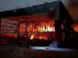 На Київщині знищено вокзал: Зеленський відреагував на черговий нічний обстріл російських окупантів (фото, відео)