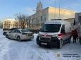 Хлопець листувався з росіянами: У Києві учень поранив ножем вчительку та однокласника