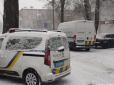 Військові мали право застосувати зброю: На Дніпропетровщині група чоловіків напала на бійців 
